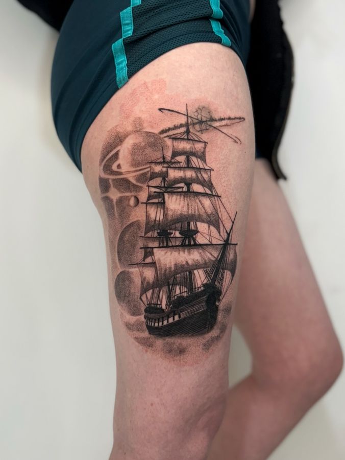 Fine-line work by Phonica — 4 of 6